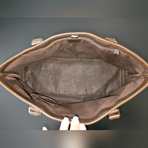 Authentic GUCCI Monogram GG Canvas Joy Supreme Tote - Picture 8 of 11